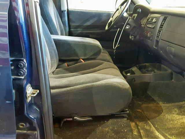 1D7HG48N33S324161 - 2003 DODGE DAKOTA QUA BLUE photo 5