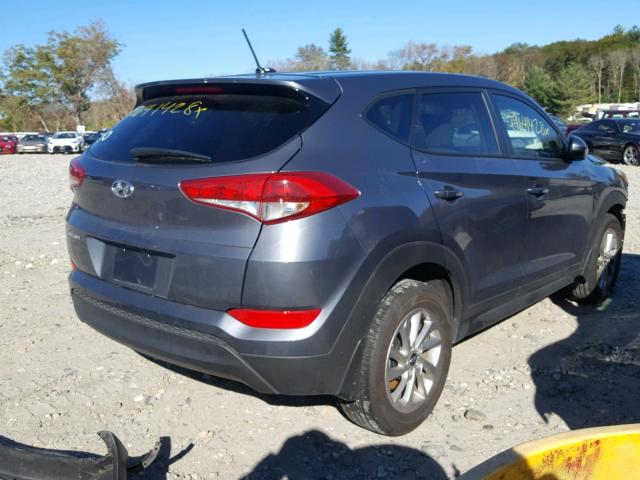 KM8J23A49HU397239 - 2017 HYUNDAI TUCSON SE GRAY photo 4