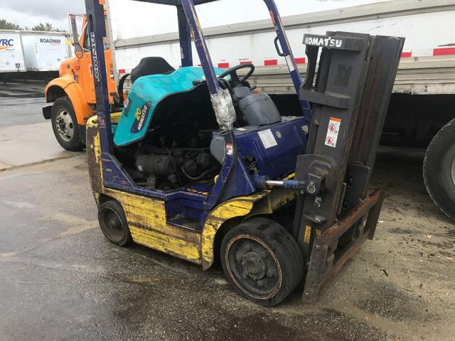 566215A - 2003 KMTS FORKLIFT UNKNOWN - NOT OK FOR INV. photo 3