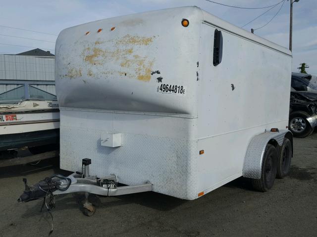 1WC200E2417006764 - 2001 WELLS CARGO TRAILER WHITE photo 2