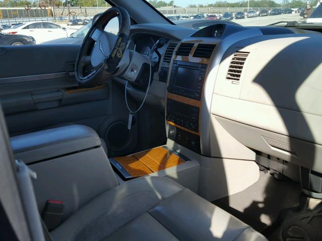 1A8HW58227F529972 - 2007 CHRYSLER ASPEN LIMI 米色 照片 5