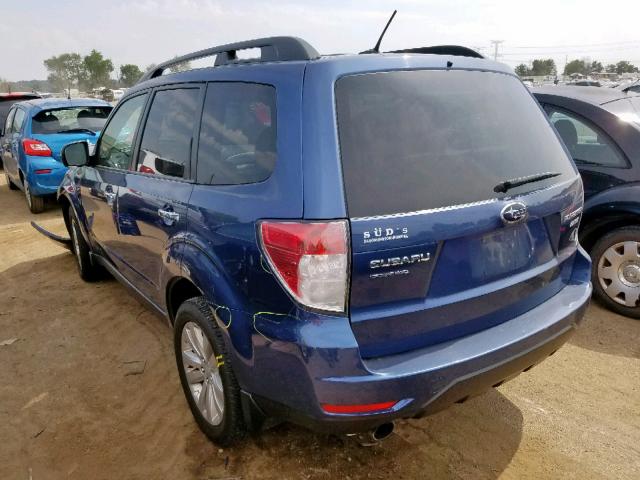 JF2SHAEC3DH445433 - 2013 SUBARU FORESTER L BLUE photo 3