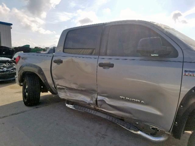 5TBEV54127S454435 - 2007 TOYOTA TUNDRA CRE SILVER photo 9