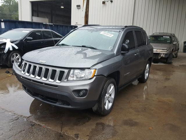 1J4NT1FA5BD267238 - 2011 JEEP COMPASS SP 灰色 照片 2