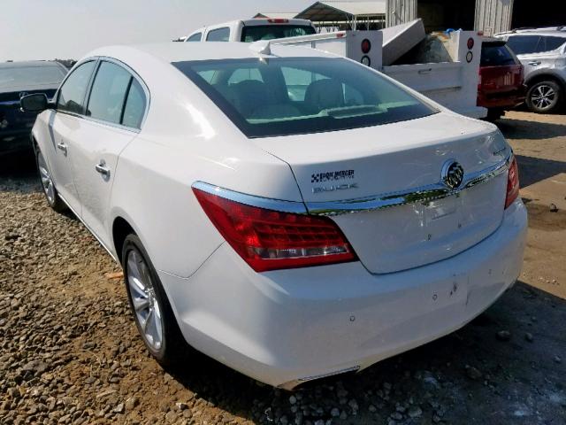 1G4GB5G36GF173319 - 2016 BUICK LACROSSE WHITE photo 3