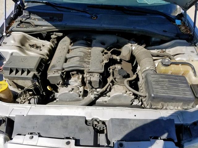 2C3JA53G65H691453 - 2005 CHRYSLER 300 TOURIN SILVER photo 7