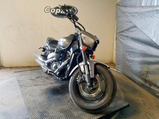 JS1VS56A9G2100040 - 2016 SUZUKI VZ800 GRAY photo 1