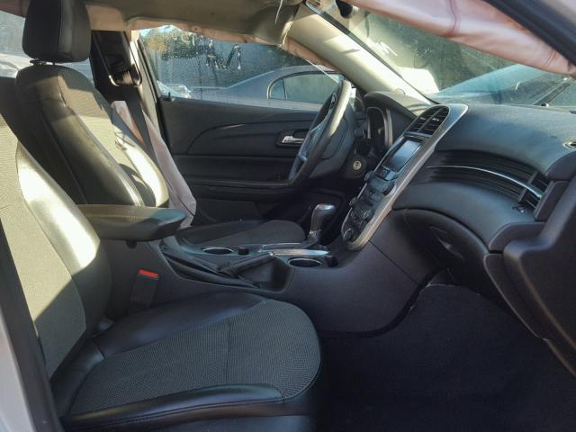 1G11C5SA8GF141879 - 2016 CHEVROLET MALIBU LIM 银色 照片 5