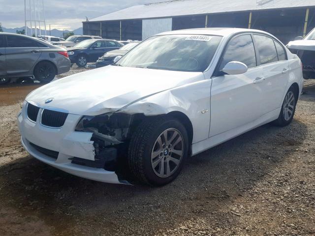 WBAVD13516KV02887 - 2006 BMW 325 XI WHITE photo 2