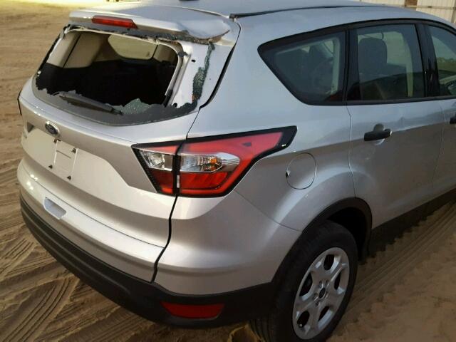 1FMCU0F78JUB35495 - 2018 FORD ESCAPE S SILVER photo 9