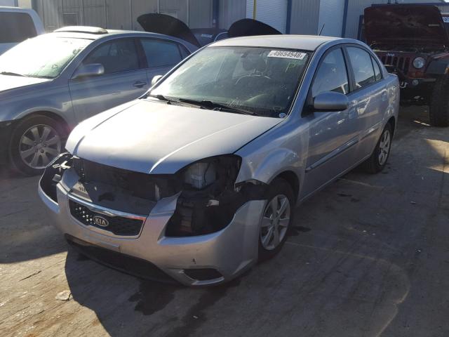 KNADH4A35B6941452 - 2011 KIA RIO BASE SILVER photo 2