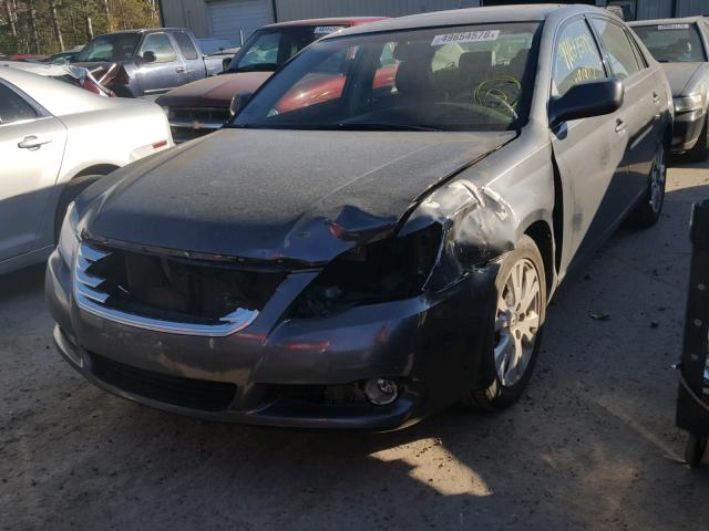 4T1BK36B08U305351 - 2008 TOYOTA AVALON XL GRAY photo 2