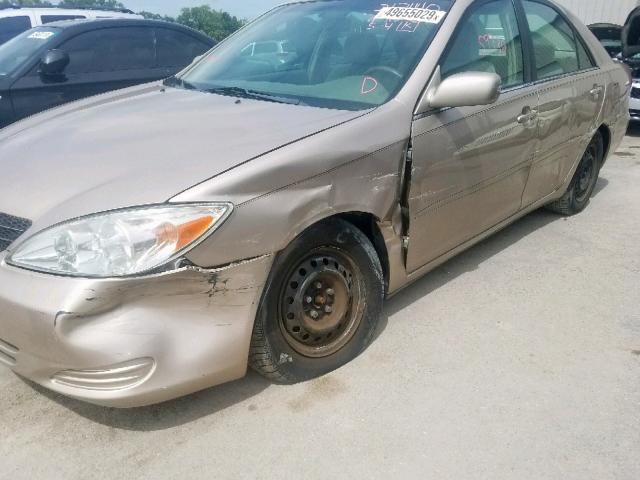 4T1BE32K42U047128 - 2002 TOYOTA CAMRY LE Қоңыр фото 9