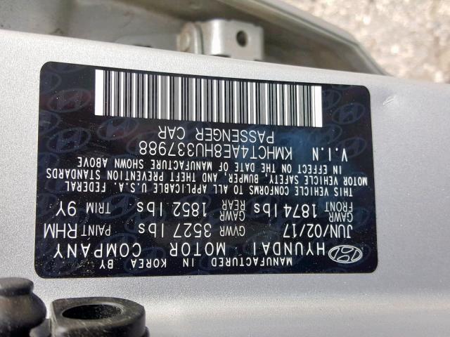 KMHCT4AE8HU337988 - 2017 HYUNDAI ACCENT SE SILVER photo 10