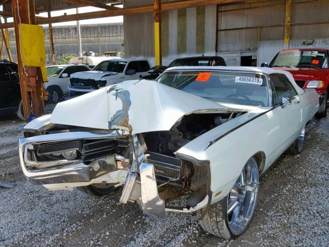 CM27K9C176537 - 1969 CHRYSLER 300 WHITE photo 2