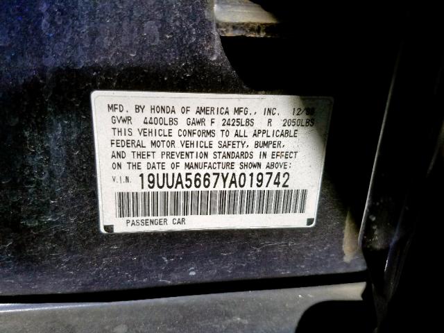 19UUA5667YA019742 - 2000 ACURA 3.2TL BLUE photo 10