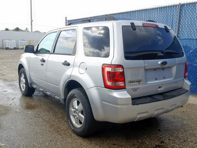 1FMCU0D74CKB50920 - 2012 FORD ESCAPE XLT SILVER photo 3