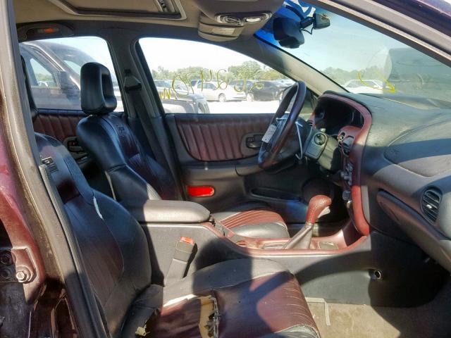 1G2WP52K02F256466 - 2002 PONTIAC GRAND PRIX PURPLE photo 5