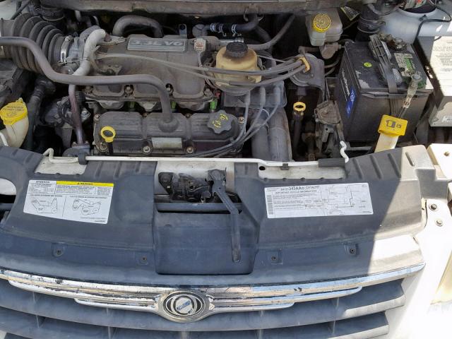 2C4GP44R65R519562 - 2005 CHRYSLER TOWN & COU WHITE photo 7