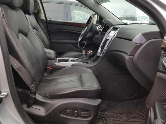 3GYFNCE35DS567717 - 2013 CADILLAC SRX LUXURY SILVER photo 5