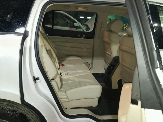 2LMHJ5ATXHBL01133 - 2017 LINCOLN MKT WHITE photo 6