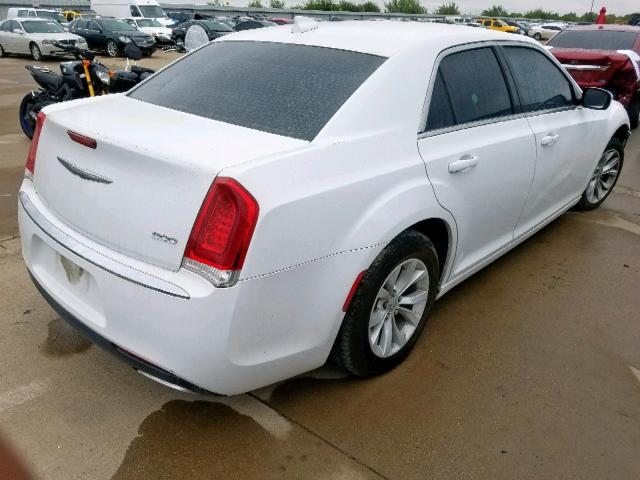 2C3CCAAG8FH820437 - 2015 CHRYSLER 300 LIMITE WHITE photo 4