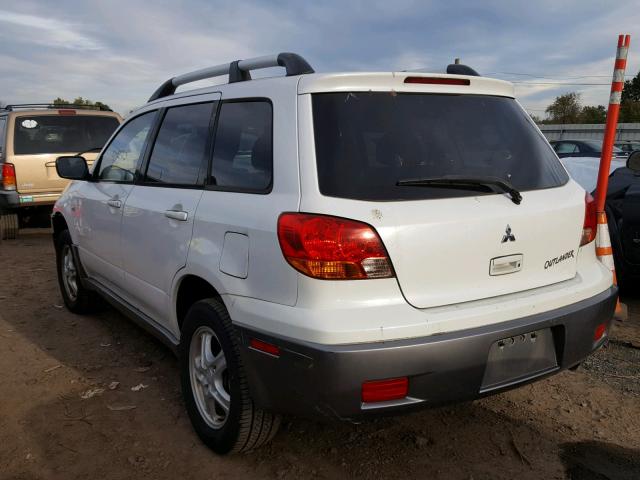 JA4LX31F04U038818 - 2004 MITSUBISHI OUTLANDER WHITE photo 3