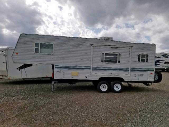 1SN300L21YD001150 - 2000 NOMA 5TH WHEEL WHITE photo 9