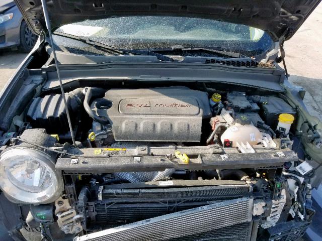 ZACCJBAB8HPE68313 - 2017 JEEP RENEGADE S CHARCOAL photo 7