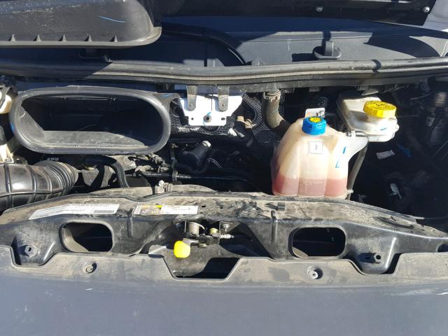 3C6TRVBG7HE543950 - 2017 RAM PROMASTER 白色 照片 7