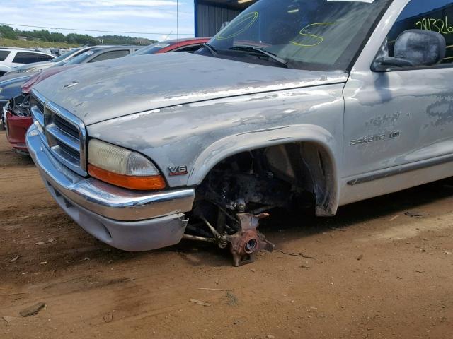 1B7GG23Y5VS256668 - 1997 DODGE DAKOTA SILVER photo 9