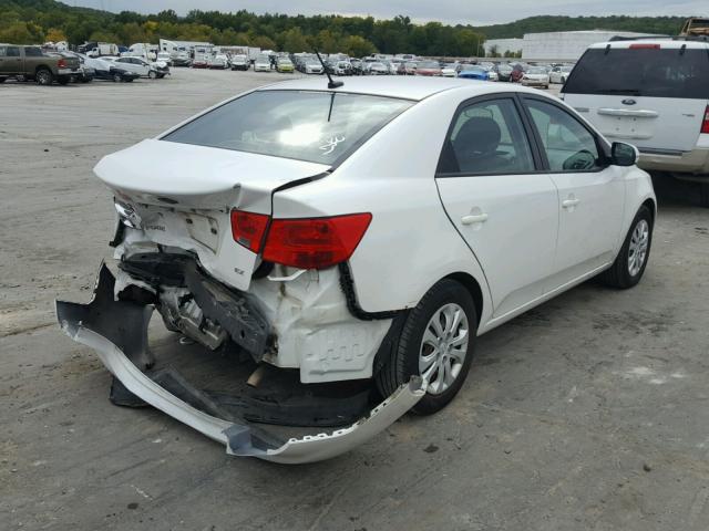 KNAFU4A25C5516008 - 2012 KIA FORTE EX WHITE photo 4