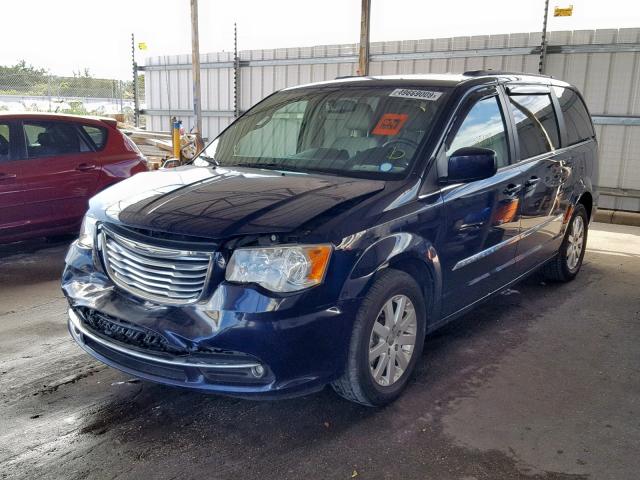 2C4RC1BG2DR801619 - 2013 CHRYSLER TOWN & COU BLUE photo 2