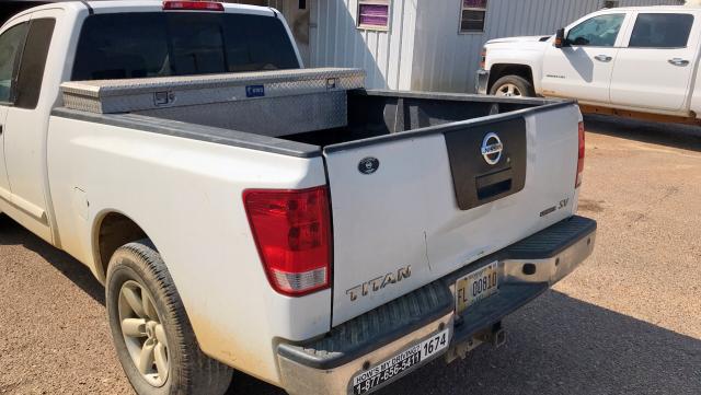 1N6BA0CA9BN323332 - 2011 NISSAN TITAN S WHITE photo 4