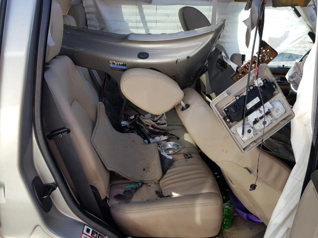 SALAK2D48AA523181 - 2010 LAND ROVER LR4 HSE LU SILVER photo 6