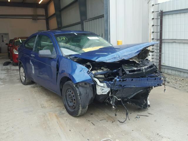 1FAHP32N18W179494 - 2008 FORD FOCUS S/SE BLUE photo 1