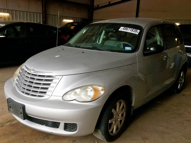 3A4FY58B27T571051 - 2007 CHRYSLER PT CRUISER SILVER photo 2