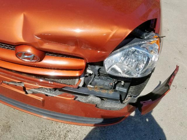 KMHCM36CX9U140241 - 2009 HYUNDAI ACCENT GS ORANGE photo 9