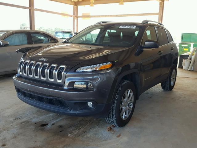 1C4PJMCB8HW625691 - 2017 JEEP CHEROKEE L GRAY photo 2