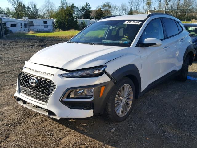 KM8K2CAA1JU151866 - 2018 HYUNDAI KONA SEL WHITE photo 2