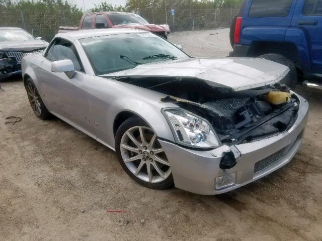 1G6YX36D565603812 - 2006 CADILLAC XLR-V SILVER photo 1