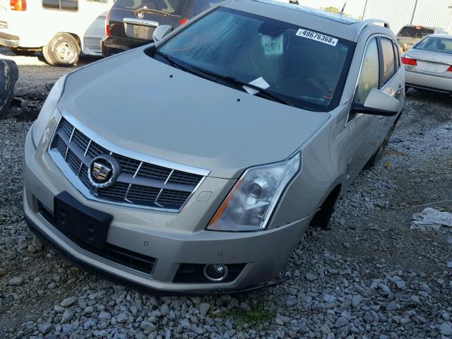 3GYFNBEY6BS658126 - 2011 CADILLAC SRX PERFOR BEIGE photo 2