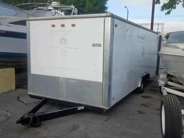 4HXRC20266C103586 - 2006 COACH TRAILER WHITE photo 2