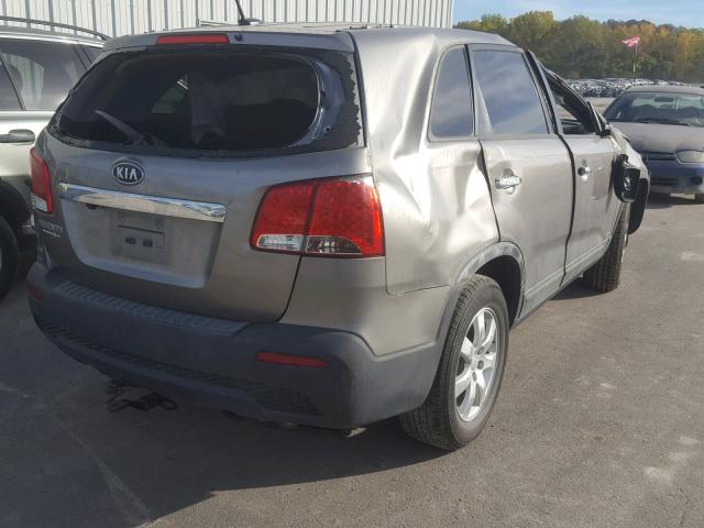 5XYKTCA62CG271967 - 2012 KIA SORENTO BA GRAY photo 4