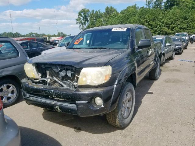 5TEJU62N36Z177977 - 2006 TOYOTA TACOMA DOU BLACK photo 2