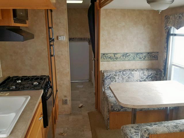 1TC2B153661511019 - 2006 WILDWOOD COACHMEN WHITE photo 6