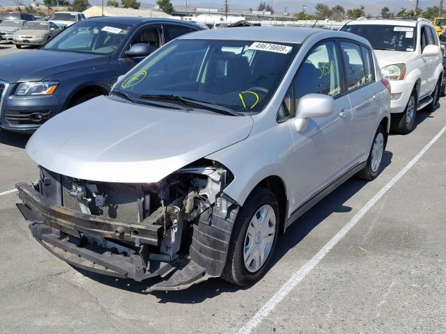 3N1BC1CP6BL425584 - 2011 NISSAN VERSA S SILVER photo 2