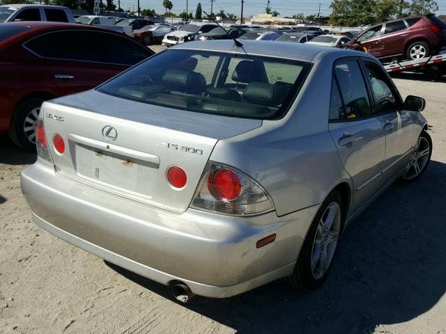 JTHBD192520054063 - 2002 LEXUS IS 300 SILVER photo 4