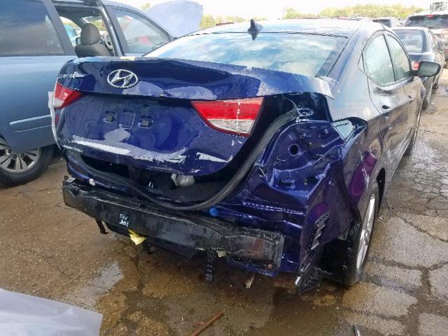 5NPDH4AE1DH162935 - 2013 HYUNDAI ELANTRA GL BLUE photo 4