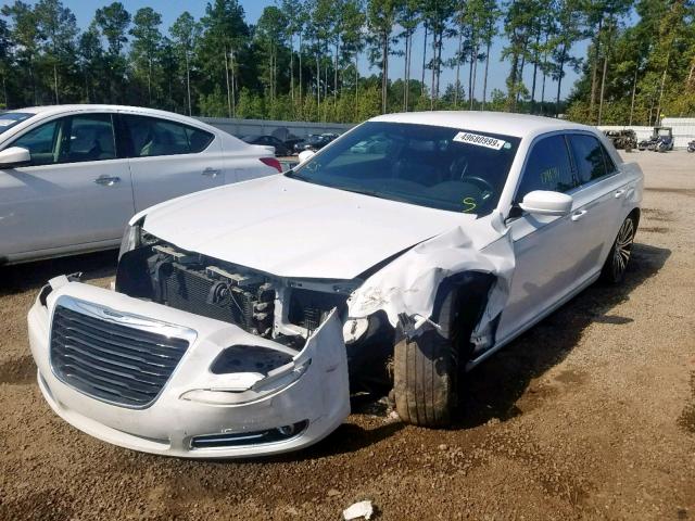 2C3CCABG9EH118396 - 2014 CHRYSLER 300 S WHITE photo 2